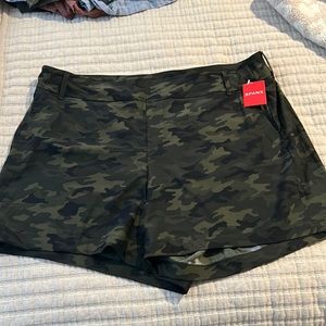 Spanx sunshine shorts 6 in new with tags 2xl